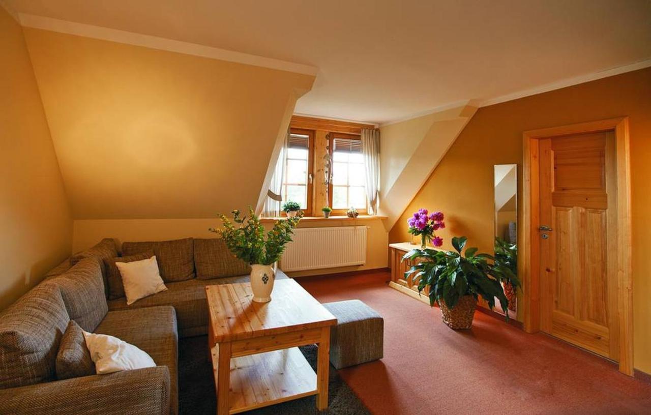 Naturhotel Etzdorfer Hof Schoenburg Exterior photo